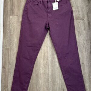 a.n.a Women's Deep Purple Skinny Jeans